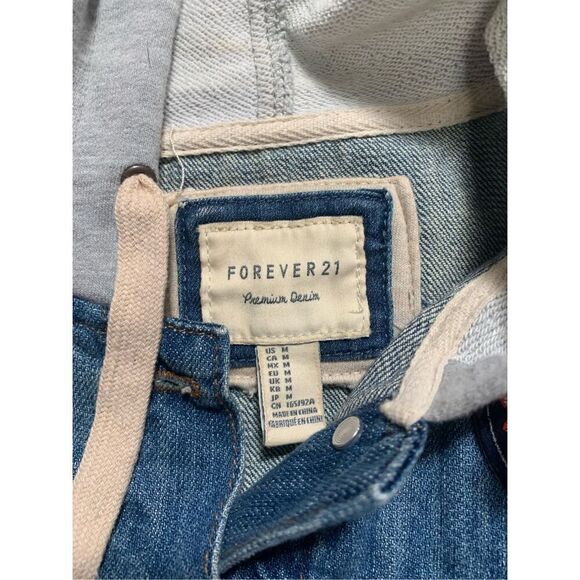 Forever 21 distressed jean hooded jacket with patchwork detail Medium - Picture 6 of 8